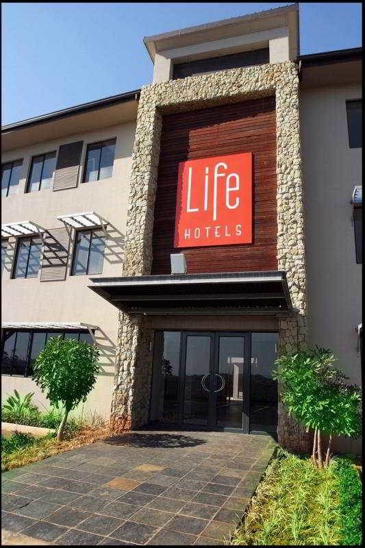 Life Hotel Ballito Exterior photo